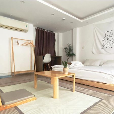 J&K Hotel Хошимин Екстериор снимка