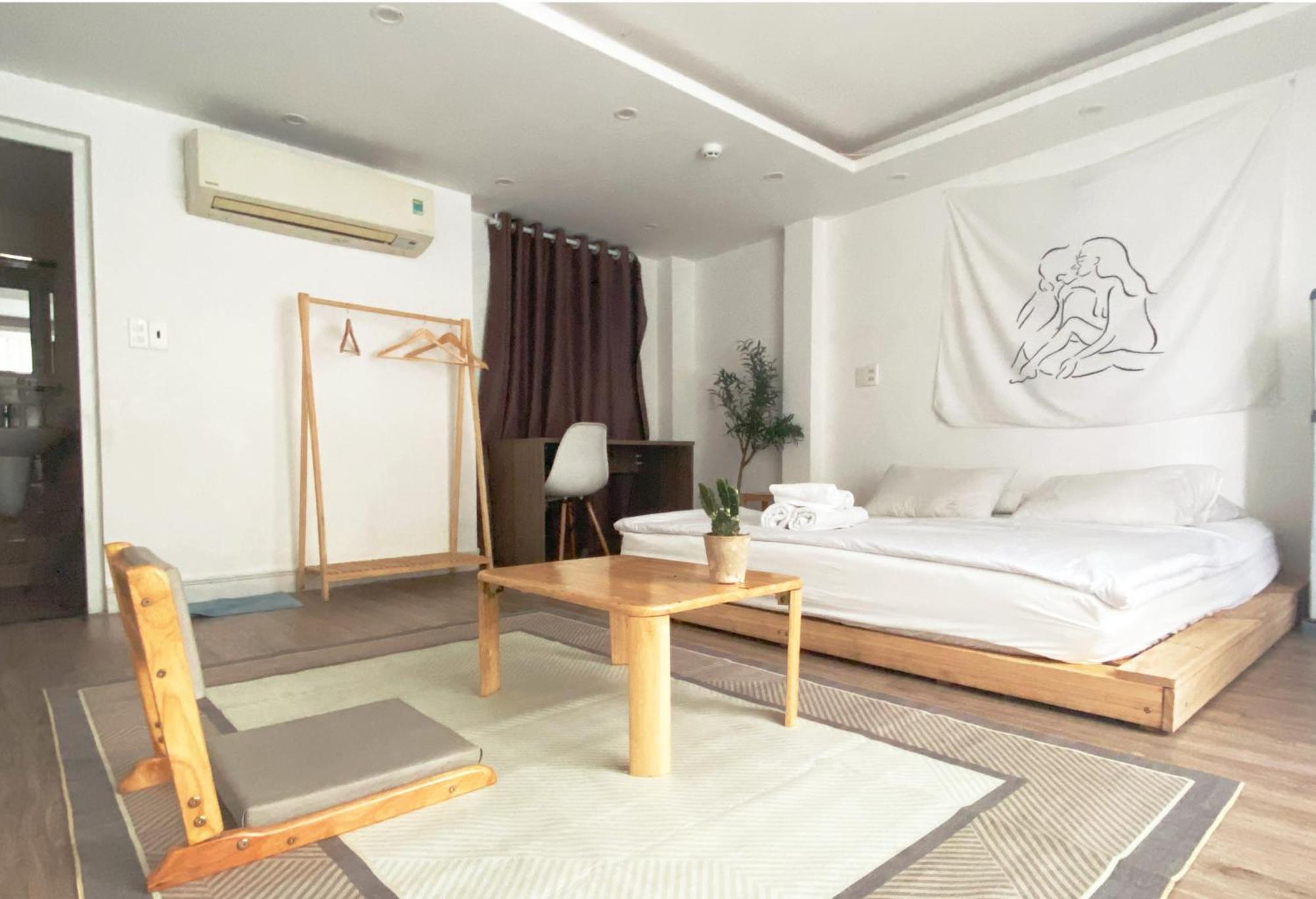 J&K Hotel Хошимин Екстериор снимка